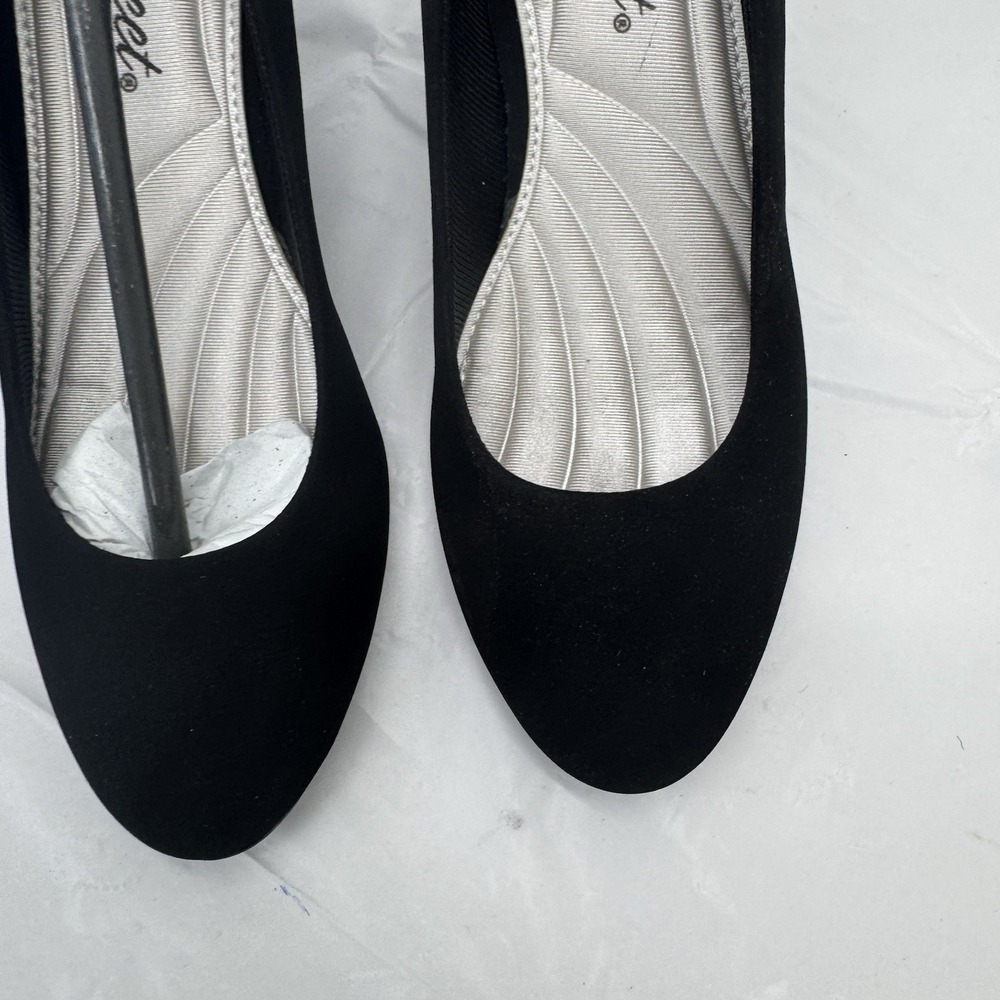 Easy Street Passion Black Suede Pump Womens Size 5 Heel Height 3" New